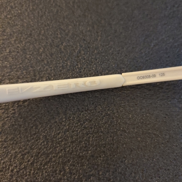 Oakley Men's Evzero Path Sunglasses prism lens. Awesome glasses! - Picture 4 of 11